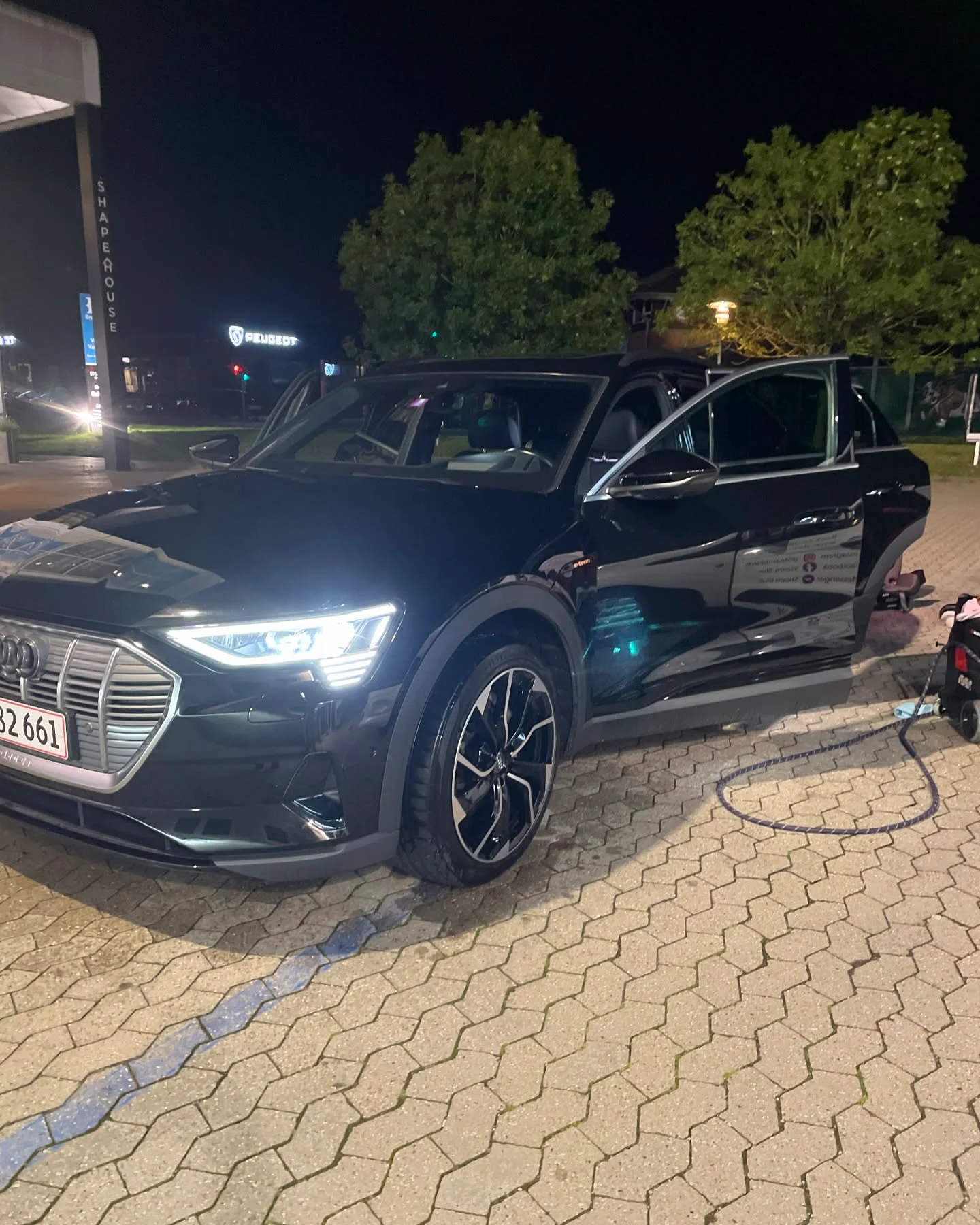 Audi e-tron firmabil klargjort ved skifte af bruger